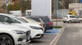 Nyska strefa płatnego parkowania od stycznia będzie większa. Od nowego roku zapłacimy za postój na parkingu przy centrum przesiadkowym