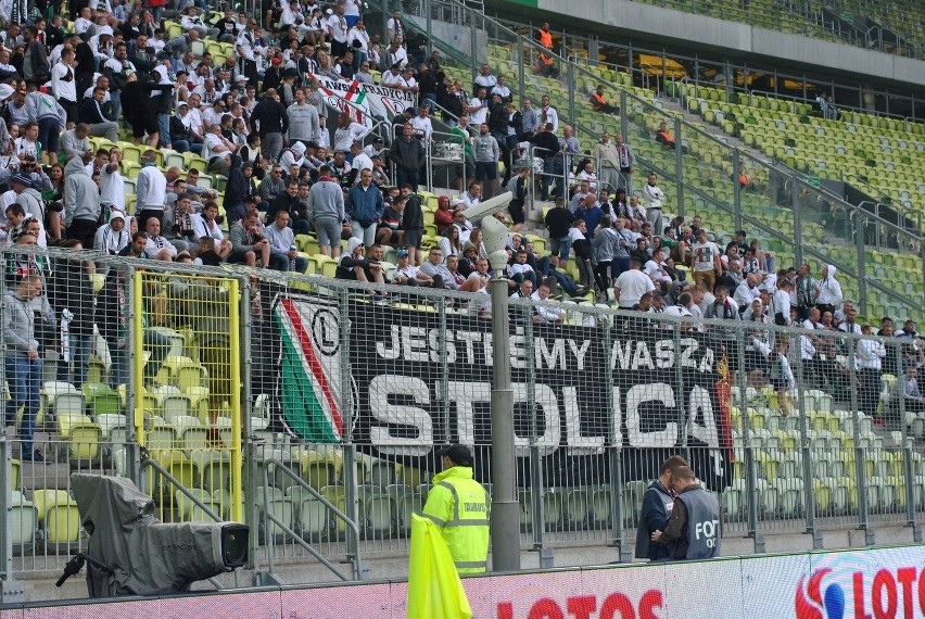 Kibice na meczu Lechia - Legia