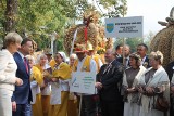 Dożynki Prezydenckie 2015 w Spale: Para prezydencka wzięła udział w uroczystościach [ZDJĘCIA]