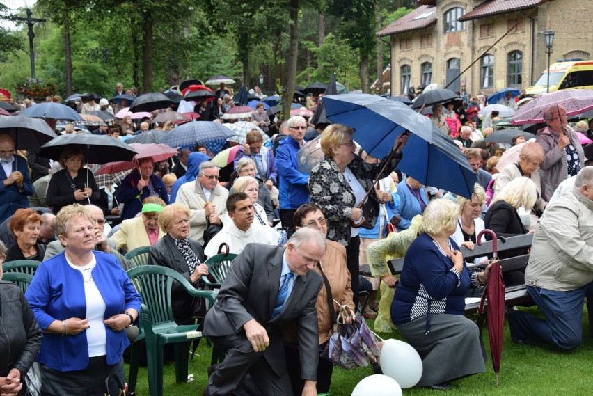 Uroczystości 50-lecia Koronacji Figury Matki Boskiej Leśniowskiej [ZDJĘCIA]