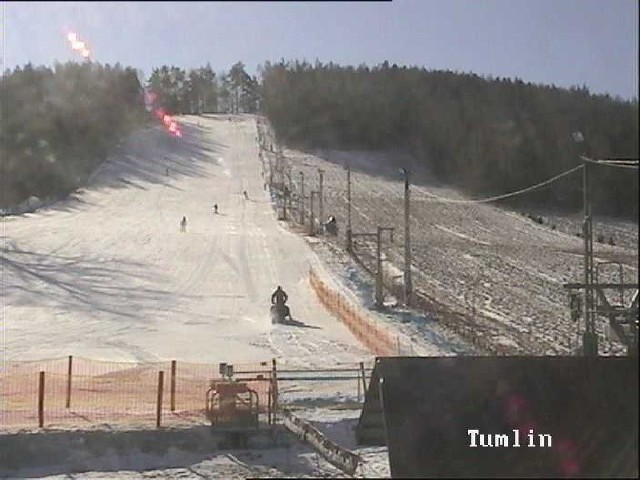 w Tumlinie w sobotę warunki do jazdy na nartach są bardzo dobre.