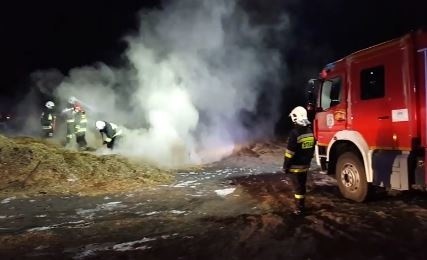 Strażacy OSP w Jaworznie-Jeleniu ugasili pożar na...