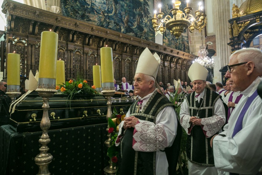 Kraków pożegnał księdza Bielańskiego. Msza święta odbyła się...