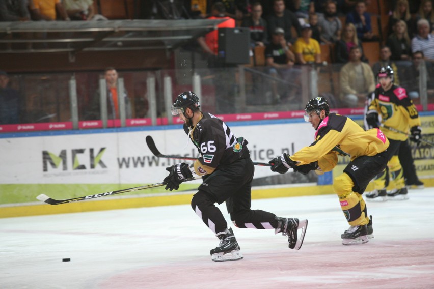 Tauron KH GKS Katowice wziął rewanż na GKS Tychy (5:2). Na...