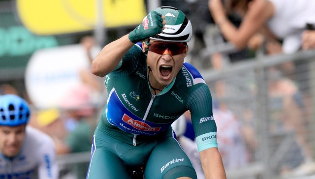 Belg Jasper Philipsen wygrał jedenasty etap kolarskiego wyścigu Tour de France.