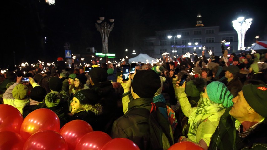 Światełko do nieba, licytacje i koncert Feel na finał WOŚP w...