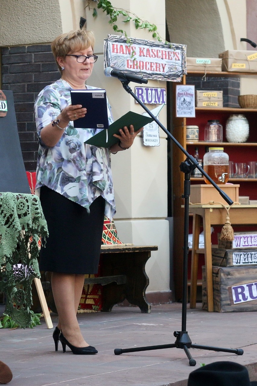 Akcja „Narodowe czytanie” w bibliotece i Teatrze Osterwy (ZDJĘCIA)