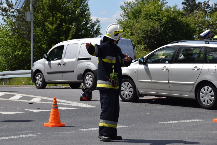 Wypadek samochodu osobowego z motocyklem w Terespolu [zdjęcia]