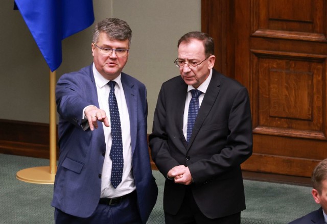 We wtorek wieczorem w Pałacu Prezydenckim doszło do zatrzymania Macieja Wąsika i Mariusza Kamińskiego. 