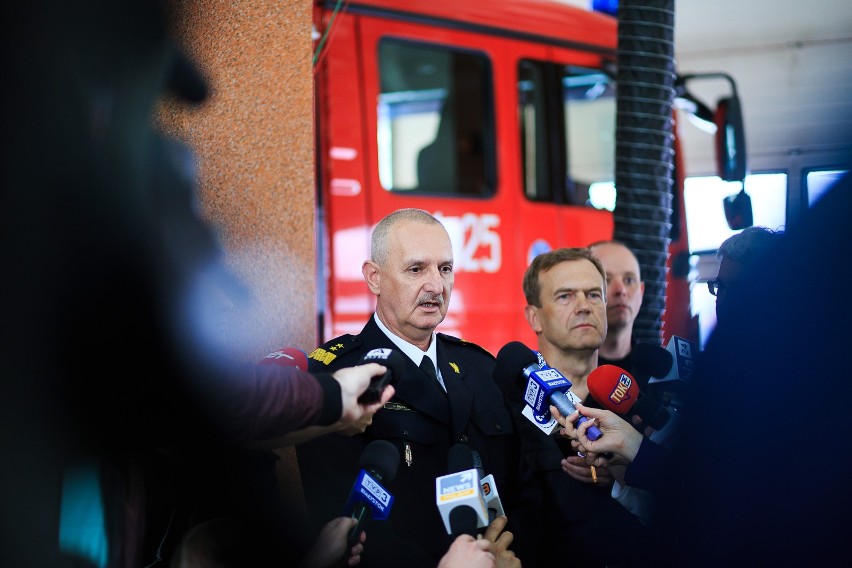 Tragiczny pożar na Dojlidach. Dwóch strażaków zginęło...