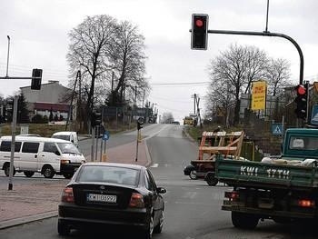 Budowa chodnika przy ruchliwej drodze wojewódzkiej łączącej Wieliczkę z Sułkowem ruszy nie wcześniej niż podczas wakacji Fot. Jolanta Białek