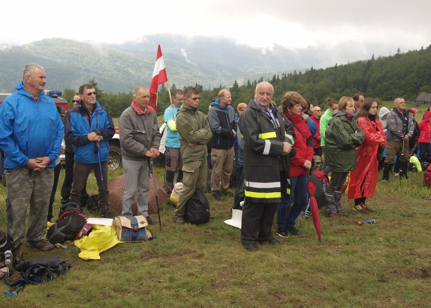 Odkryj Beskid Wyspowy. Mimo niesprzyjającej pogody pokonali Jasień [ZDJĘCIA]