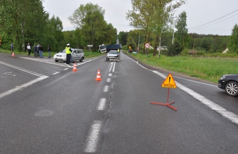 Wczoraj około 14:25 na DK-19 na wyjeździe z Siemiatycz w...