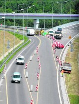 Autostrada A1 do remontu. Nawierzchnia jest popękana