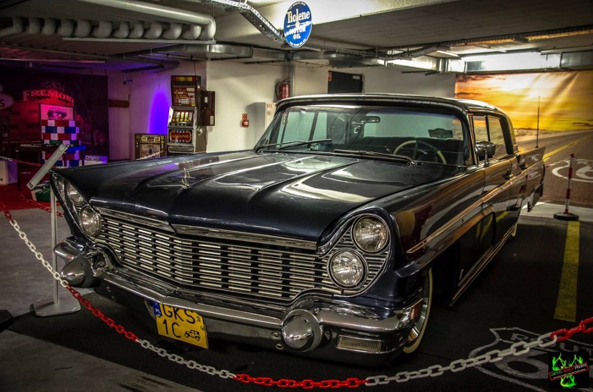 Muzeum American Old Cars w Kościerzynie. Miłośnicy amerykańskich samochodów poczują się tu jak w raju 