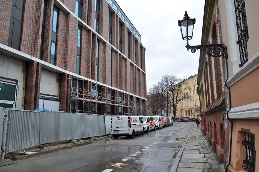 Hotel przy Katedrze już stoi. Pierwsi goście przyjadą na początku wakacji [ZDJĘCIA]