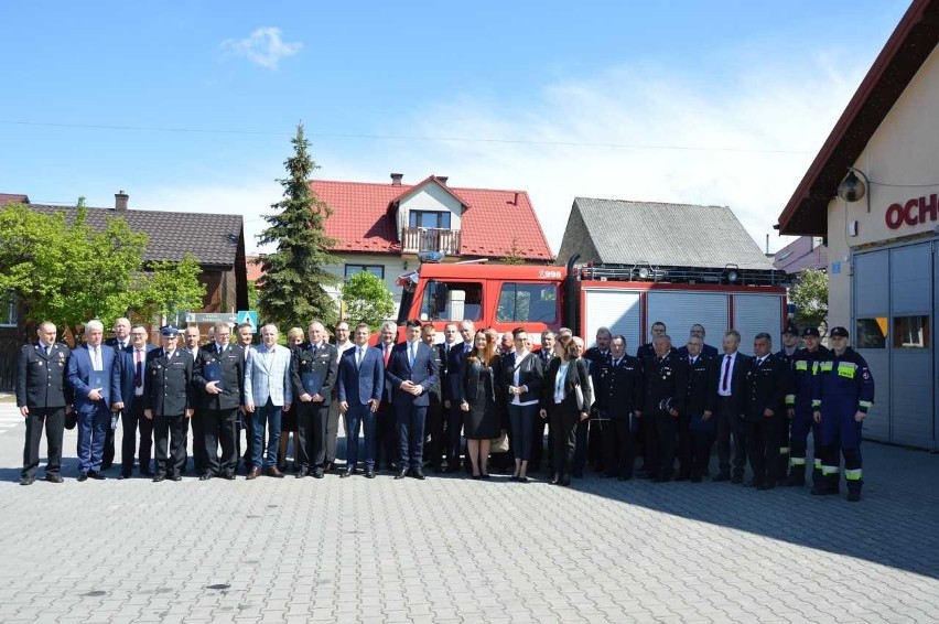 15 remiz do remontu. Będą świetlice dla strażaków, nowe elewacje i place manewrowe 