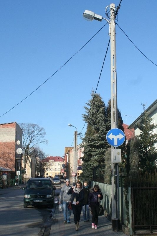 Z roku na rok koszty oświetlania ulic w gminie Nisko są większe.