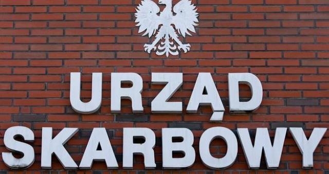 Skarbówka ostrzega przed oszustami 