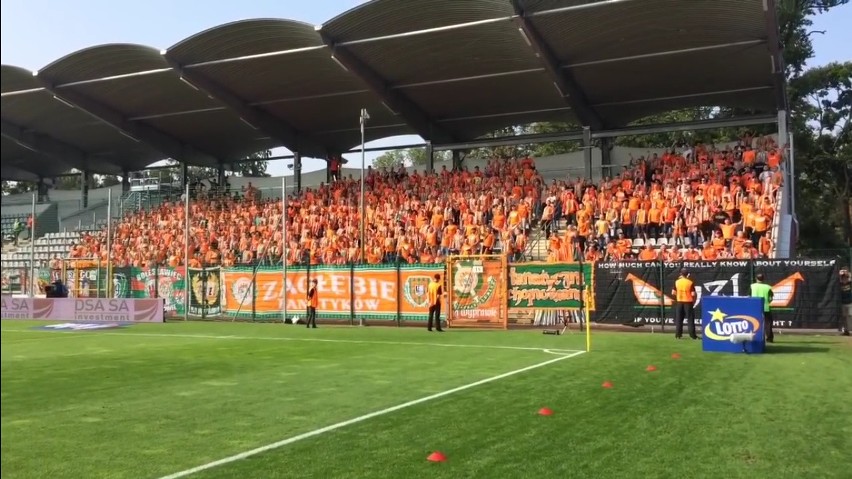 Stadion beniaminka ma łącznie 6194 siedzisk. Do dyspozycji...