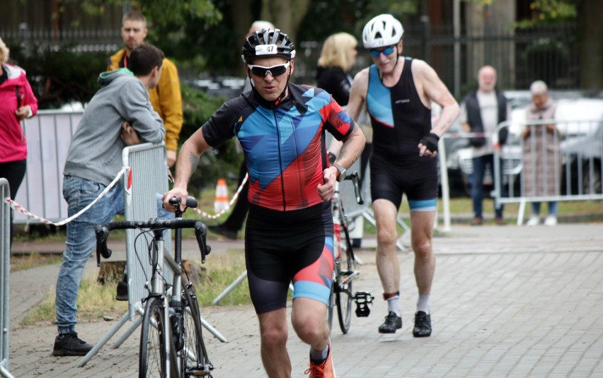 Pierwsza edycja triathlonowych zawodów w Grudziądzu była...