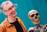Prof. Piotr Węgleński: Nasi przodkowie krzyżowali się z neandertalczykami