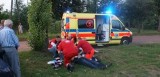 Załoga ambulansu przez 45 minut walczyła o życie człowieka. Niestety, nie udało się go uratować (zdjęcia)