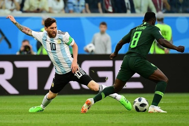 Leo Messi podczas meczu z Nigerią