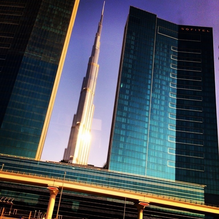 Burj Khalifa, najwyższy budynek świata, który góruje nad...