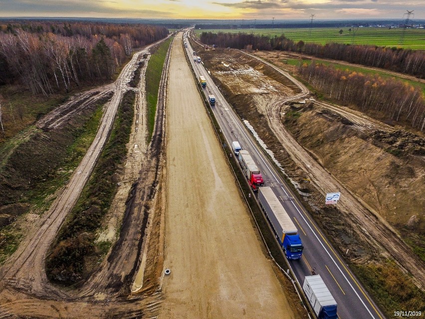 Tak wygląda w listopadzie 2019 roku gierkówka (DK1) od...