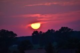 Niezwykły - krwawy zachód słońca nad Sławnem. Zobaczcie zdjęcia
