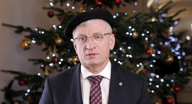 WOŚP: Beret Jacka Jaśkowiaka na aukcji [WIDEO]