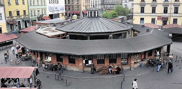 Okrąglak na placu Nowym od początku był obiektem handlowym