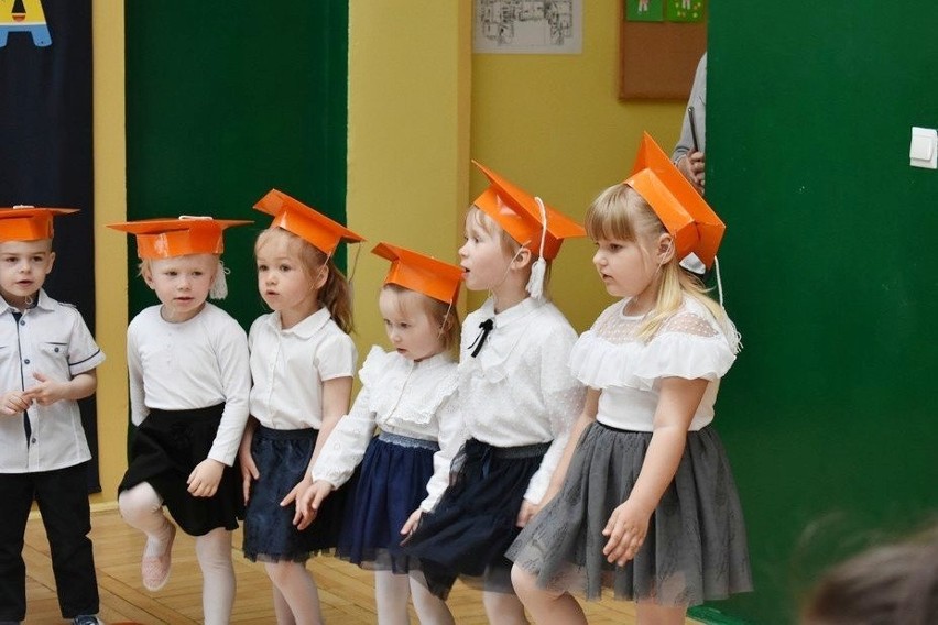Uroczyste ślubowanie na przedszkolaka w Samorządowym Przedszkolu w Rusinowie z siedzibą w Gałkach