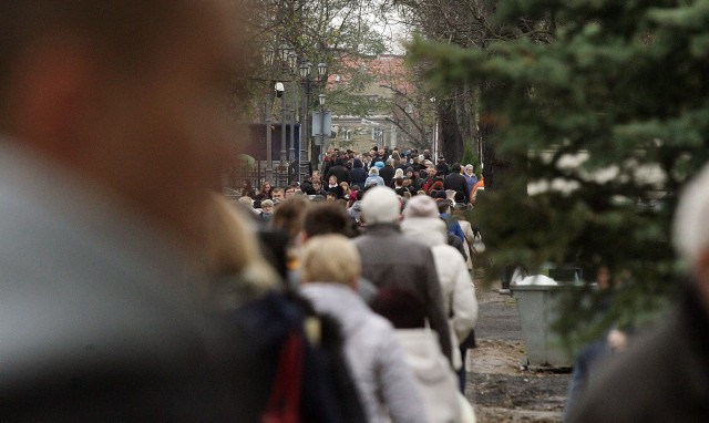 Policjanci mają kilka porad mogących pomóc w zachowaniu ostrożności i poprawie naszego bezpieczeństwa.