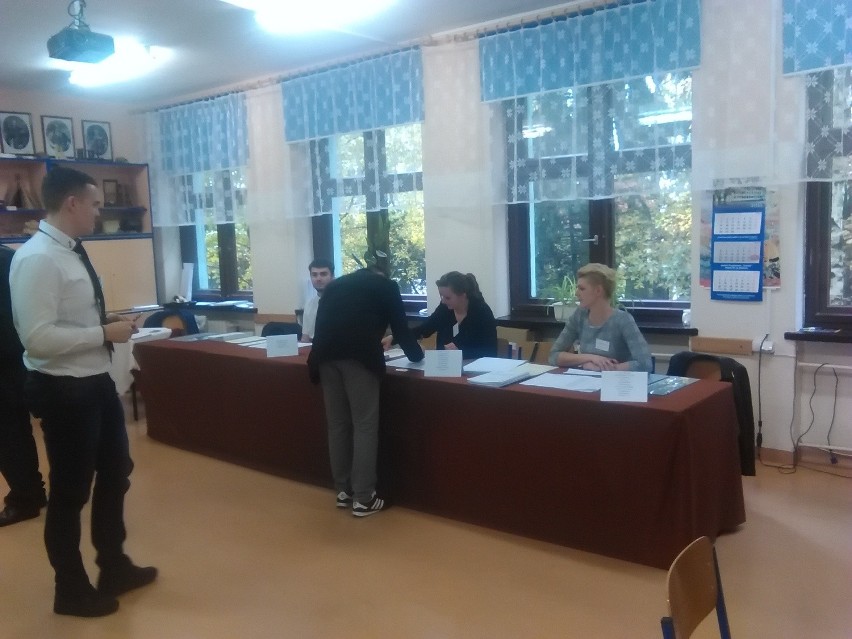 Wybory parlamentarne 2015 w Wielkopolsce. Obwodowa komisja...