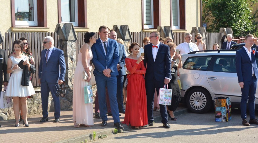 Znani goście na ślubie Miss Polski 2014 Ewy Mielnickiej [ZDJĘCIA]