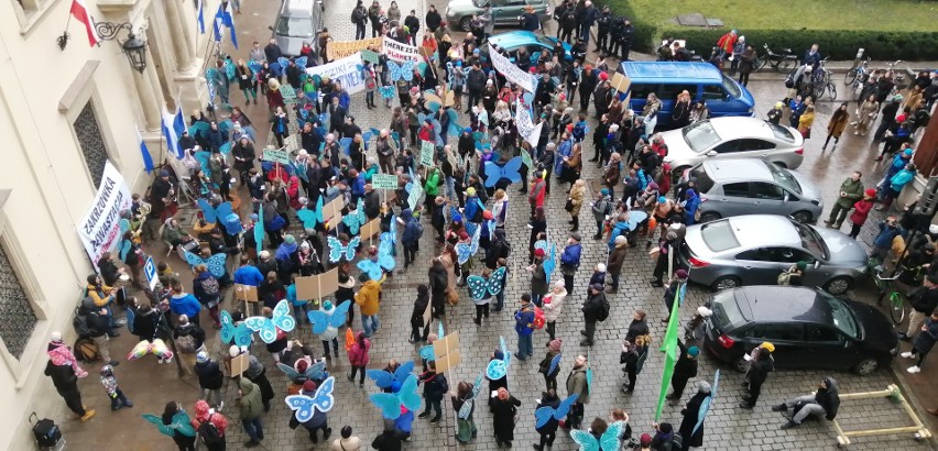 Protest ws. Zakrzówka pod UMK