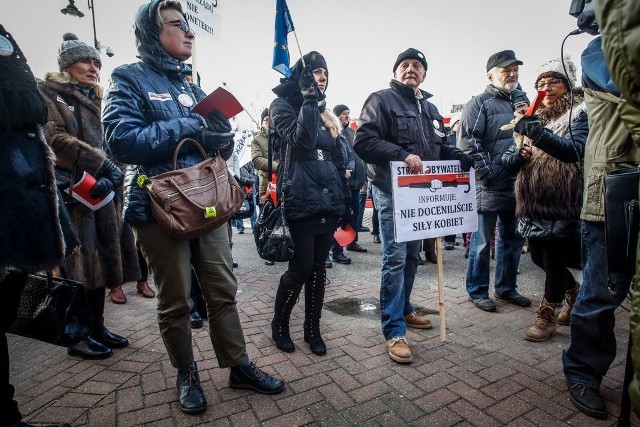 W Gdańsku odbył się protest KOD-u