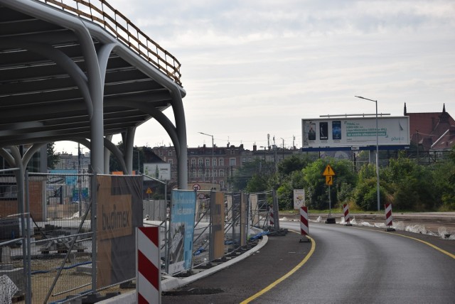 Budowa Centrum Przesiadkowego Sądowa w Katowicach. Zdjęcia z sierpnia 2019