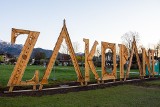 Zakopane. Jedna z największych atrakcji turystycznych pod Giewontem już po remoncie. Mnóstwo ludzi się tam fotografuje  