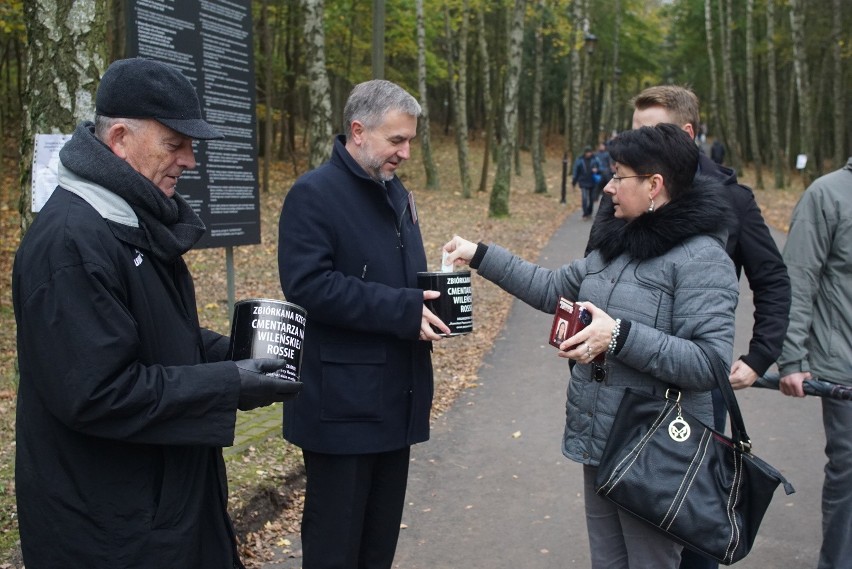 Wszystkich Świętych w Poznaniu: Trwa zbiórka na Rossę - 1...