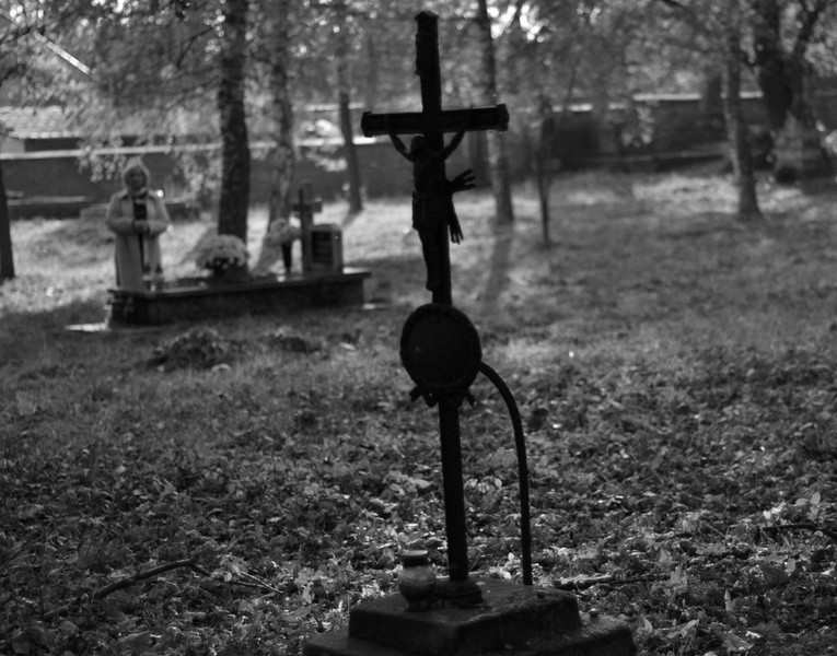 Cmentarz Na Piaskach w Tarnobrzegu-Miechocinie