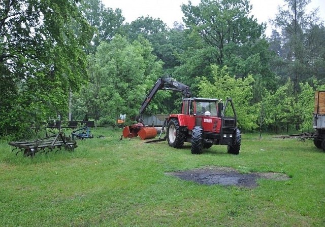 Śmiertelny wypadek przy pracach leśnych w miejscowości Orzechówka
