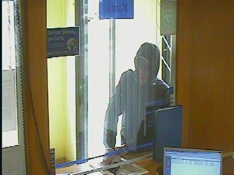 To ten mężczyzna napadł na bank w Bydgoszczy! Znasz go?