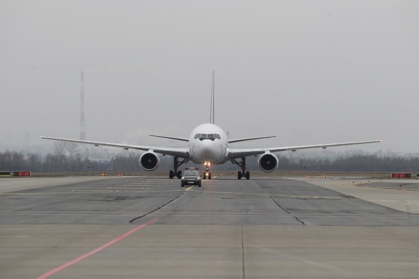 20.11.2018 jasionka samolot cargo boeing 767 bedzie bazowal...