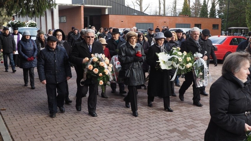 Wczoraj, na cmentarzu komunalnym, koszalinianie pożegnali...