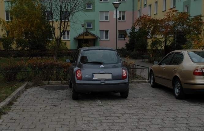 Kolejny mistrz parkowania w Ostrołęce, tym razem przy...