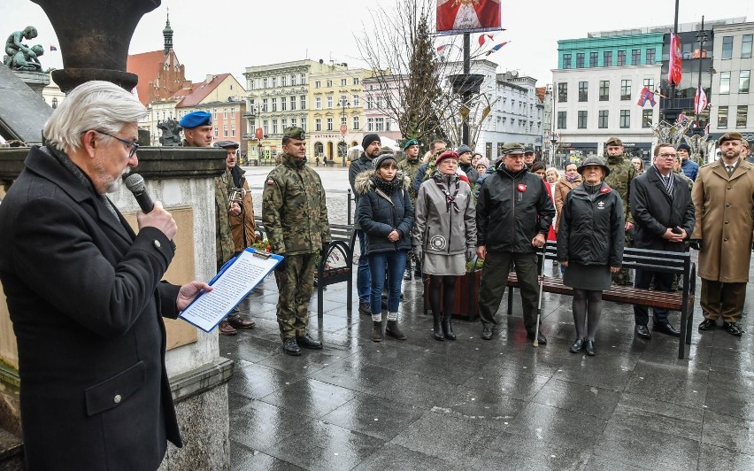 22.01.2020 bydgoszcz  tablica ku czci generala...