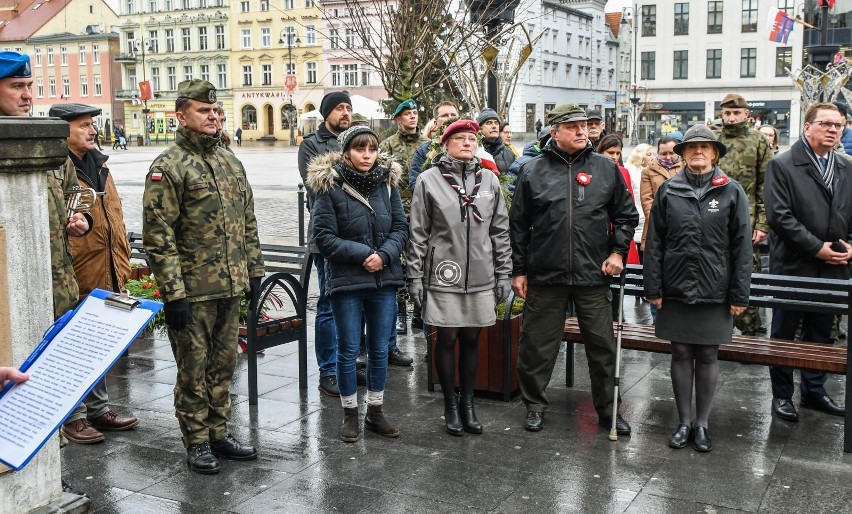 22.01.2020 bydgoszcz  tablica ku czci generala...